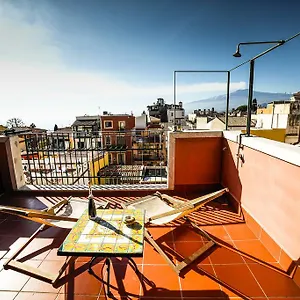 https://il-gelsomino-taormina-center.taorminaitalyhotels.com